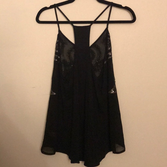 Express Sequin Tank - Picture 4 of 4